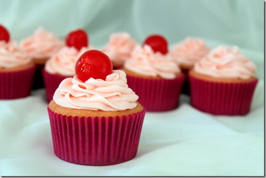 cherry almond vanilla cupcakes (3)