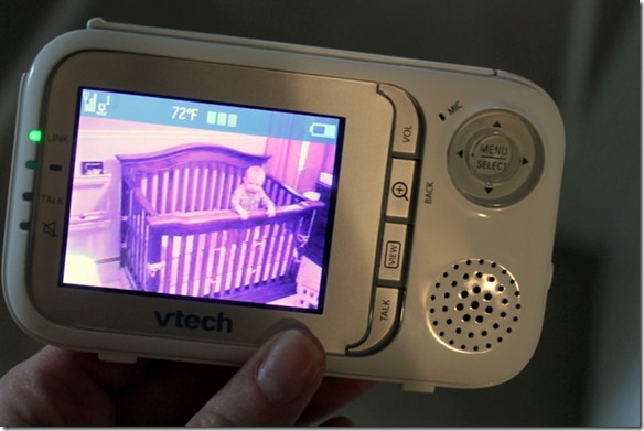 VTech Safe&Sound® Pan & Tilt Full Color Video Baby Monitor