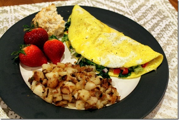 omelet and hash browns